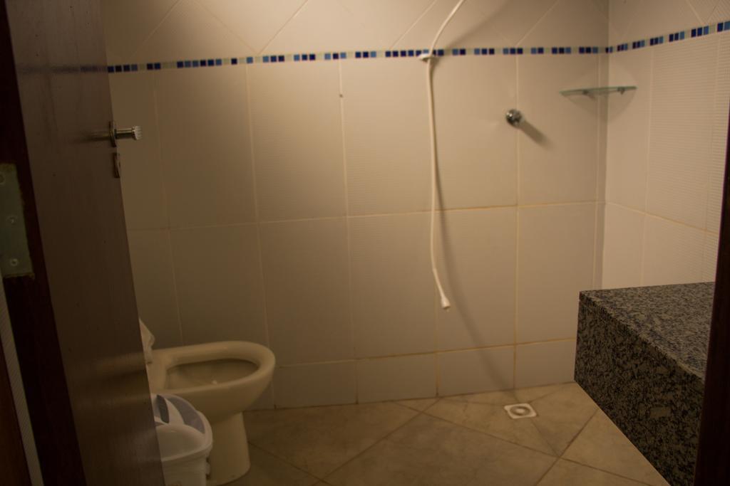 Pousada Dubai Cuiabá Quarto foto